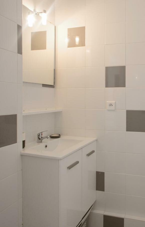 Gregbnb - Filet Suspendu ! - Parking Inclus - Climatise - Wifi -15Min Gare Toulon Exterior photo